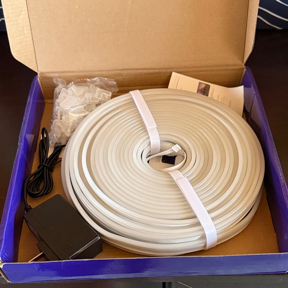 LED Neon Rope Lights - Multicolor - Picture 2 of 4
